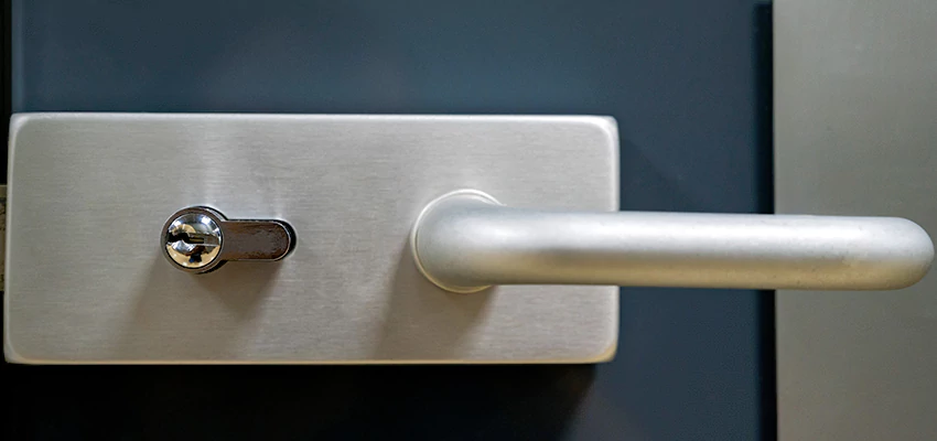 Change Patio Door Locks in Victorville, California